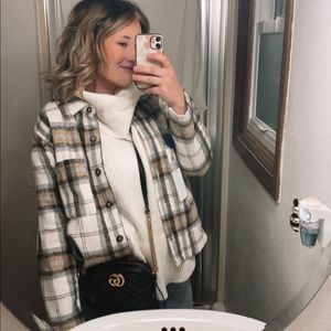 Meet your Posher, Michaela